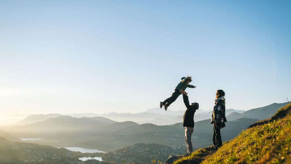 Familie auf Berg