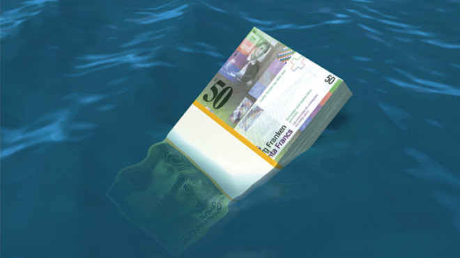 Geld schwimmt in Wasser