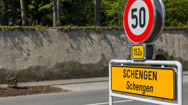 Schengen Schild