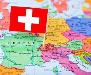 Europakarte mit Schweizerfanhe