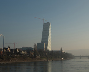 Roche-Turm in Basel